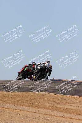 media/Feb-06-2025-Racers Edge (Thu) [[c17ed6f7b1]]/2-B Group/Session 4 End (Turn 10 Backside)/